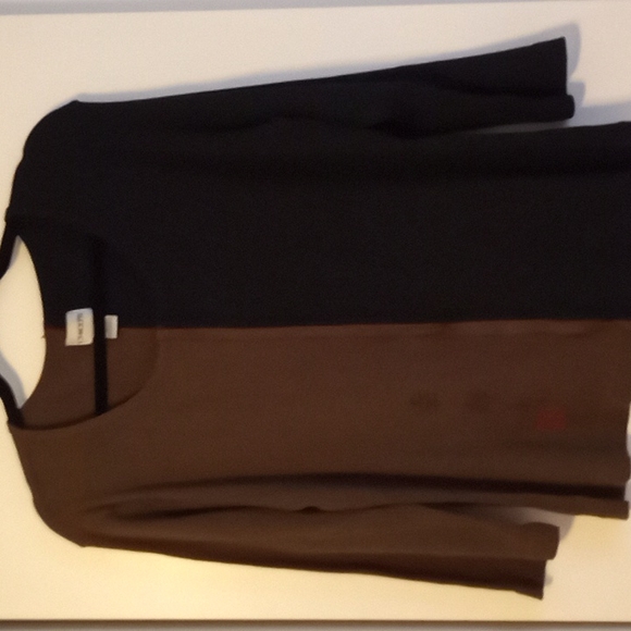 Chico's Color Block L/S Top in Black & Brown with Asian Script in Size 2 /Large - Picture 1 of 6